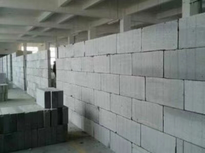 聊城蒸压粉煤灰砂加气混凝土应力应变全曲线及其砌块砌体力学性能试验研究